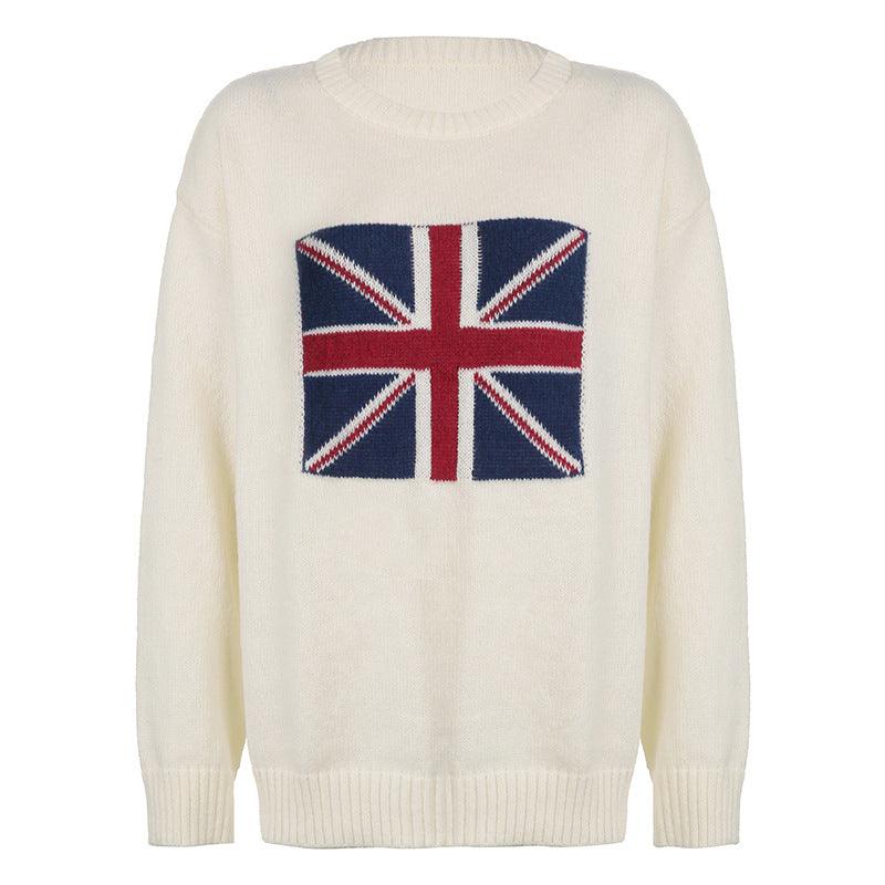 Oversized knit sweater with Union Jack graphic, perfect for a cozy and bold look.